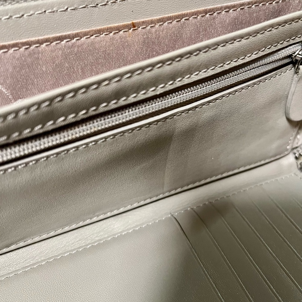 Judith Ripka wallet - Picture 11 of 16